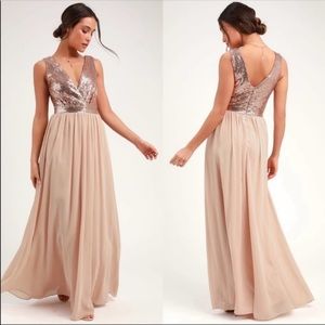 Lulu’s size small prom dress Nude/light pink with sequins